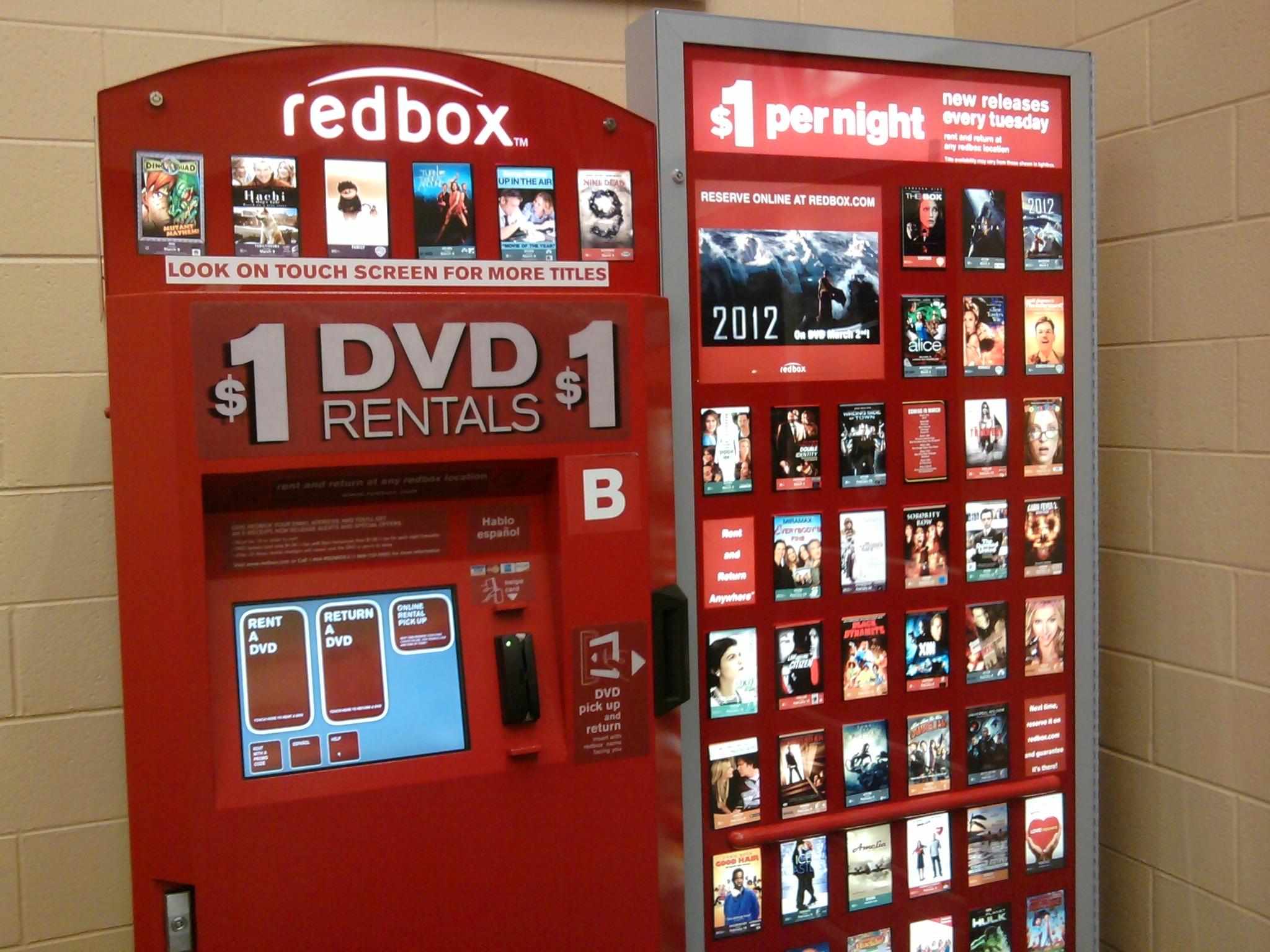 Blockbuster no longer king of movie rentals