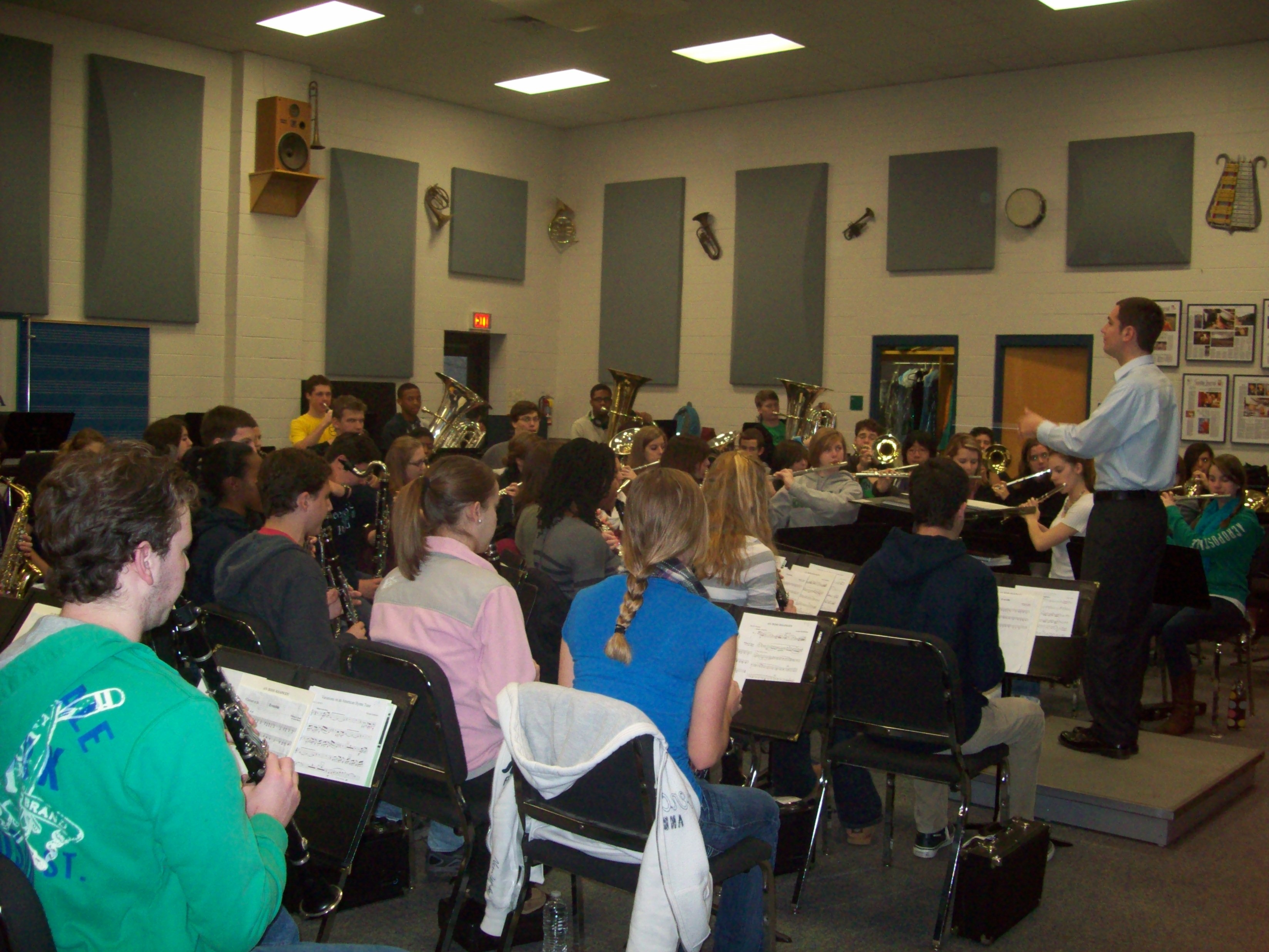 Leesville band fights for $25,000