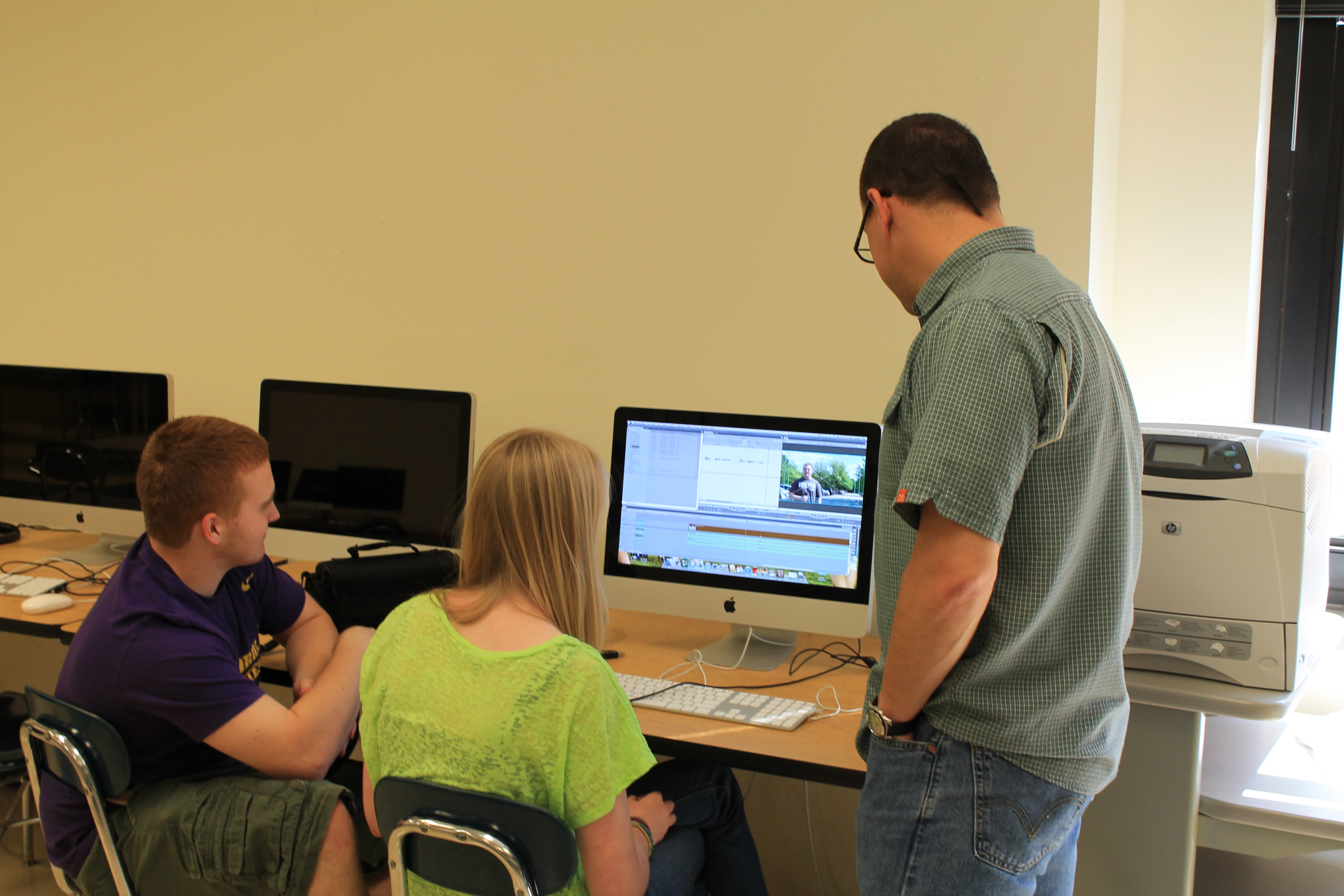 Leesville’s Digital Media course teaches students graphic design