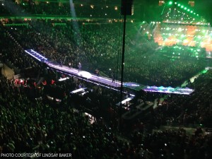 Towards the end of the show, part the stage began moving across the floor to the opposite side of the PNC Arena. This allowed Timberlake be closer to the audience in the back and give them a front-row seat taste of the production.