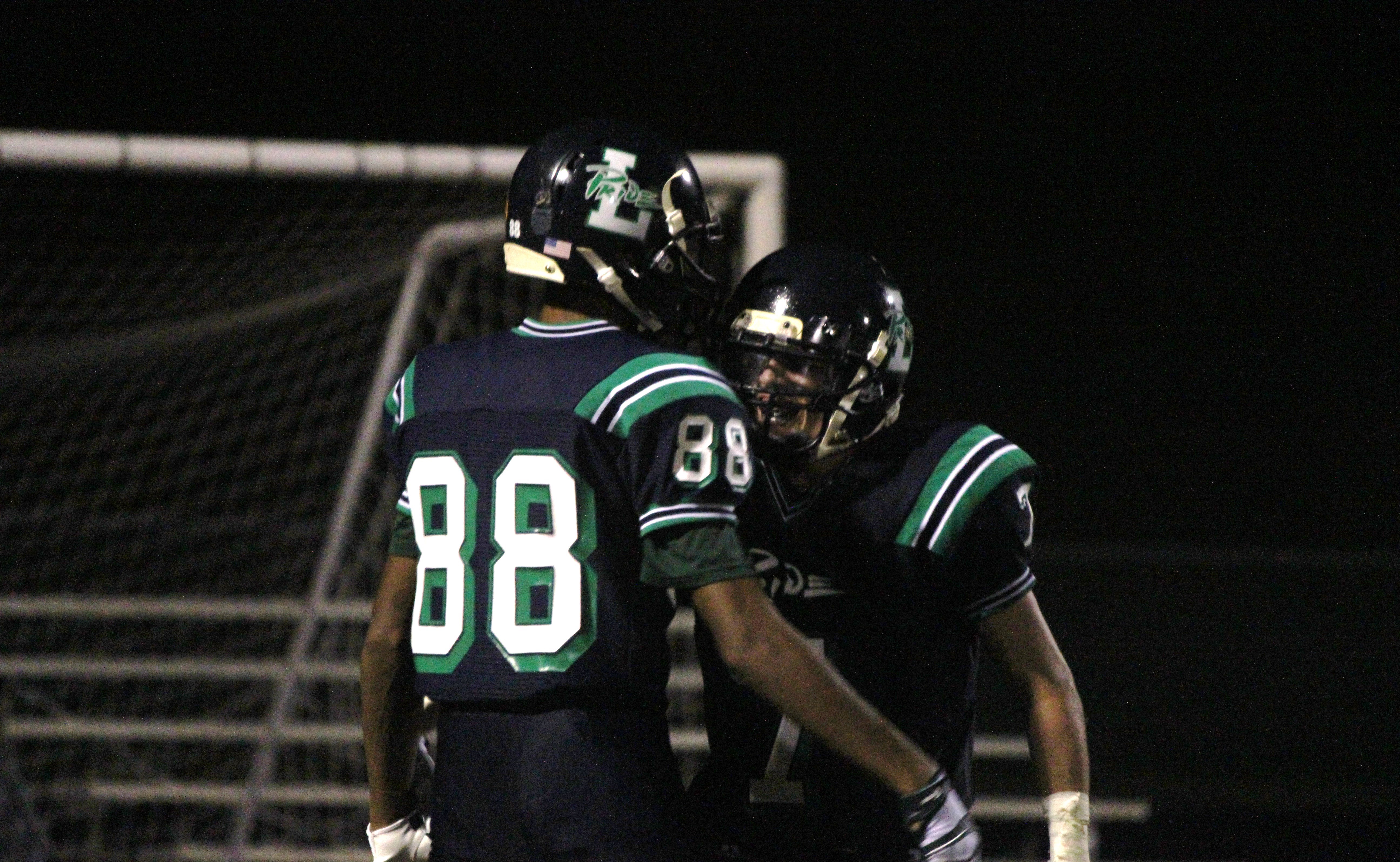 Leesville Football can’t find offense against Heritage