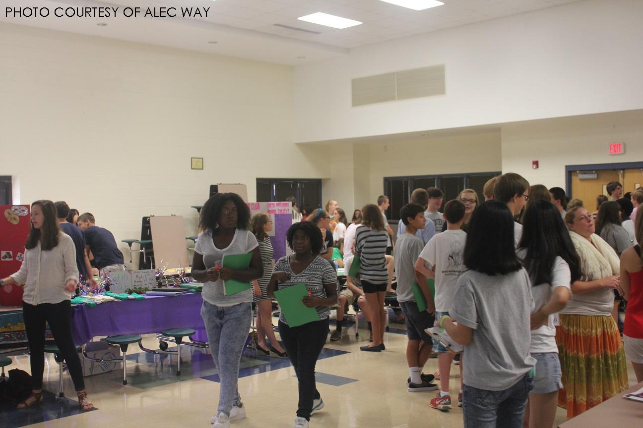 Pride Launch welcomes freshmen, makes transition easier
