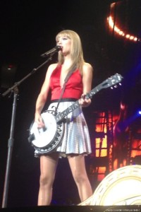 Taylor Swift fights to please fans