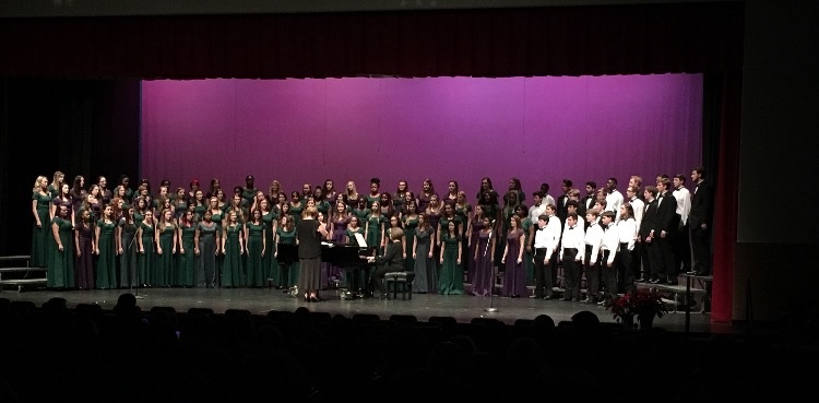 Leesville Holds Winter Choir Concert