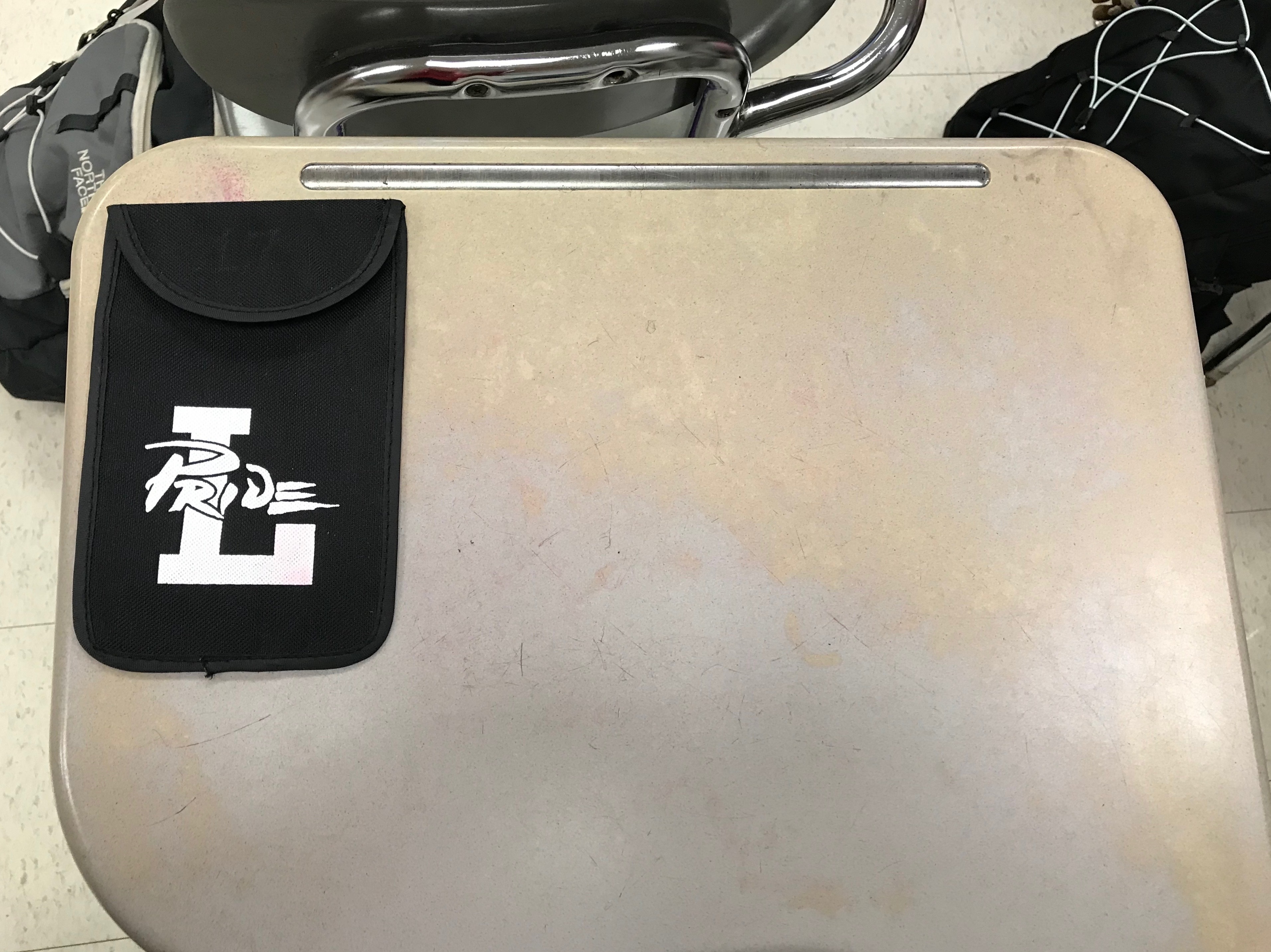 Teachers v. Students: Leesville’s new Phone Pouches