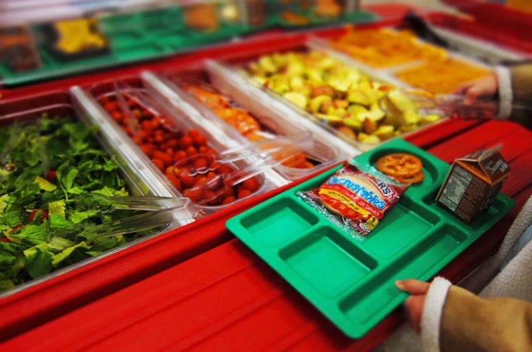 Students Should Be Eating More Often