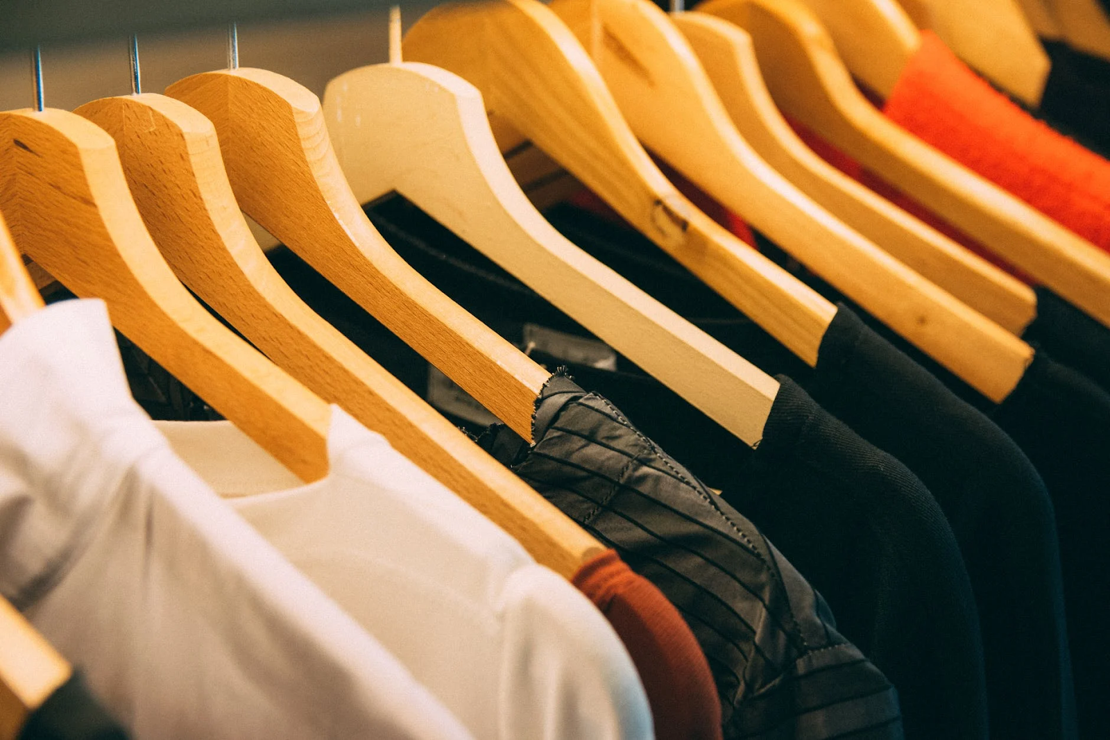 How to Resell Clothes for a Profit