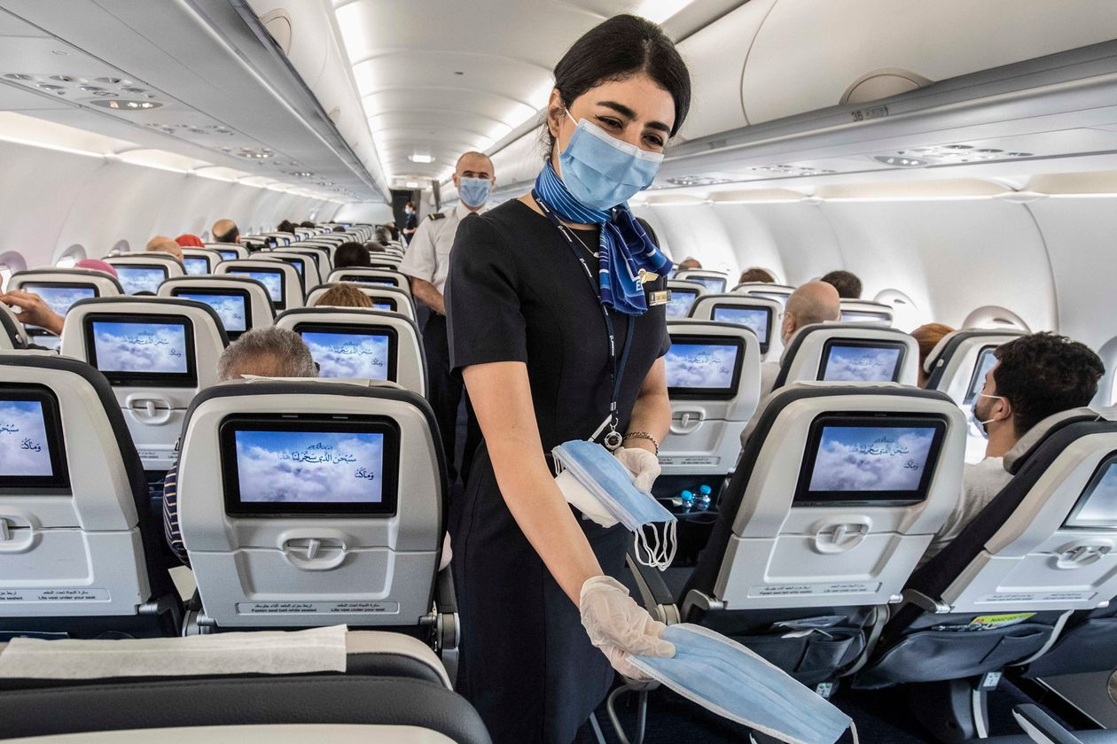 What to Expect When Flying for the Holidays in a Pandemic