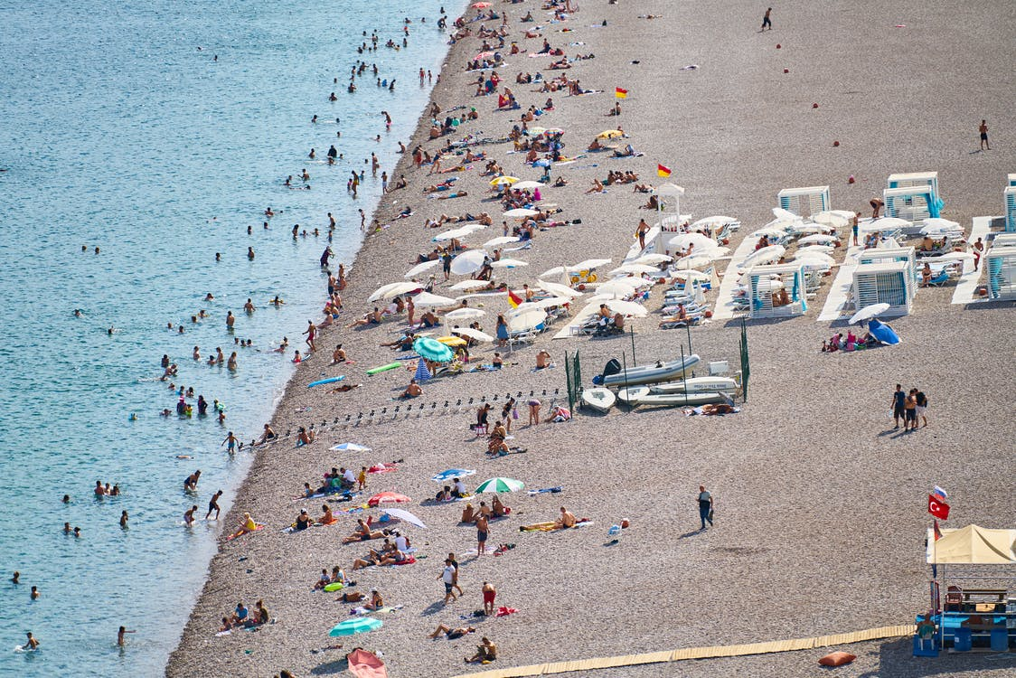 Fourth Quarter or Summer Break? Students Could Not Care Less About the Difference