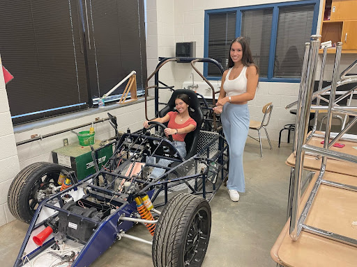 New engineering club at Leesville