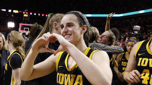 Caitlin Clark: The Game Changer in Women’s Basketball