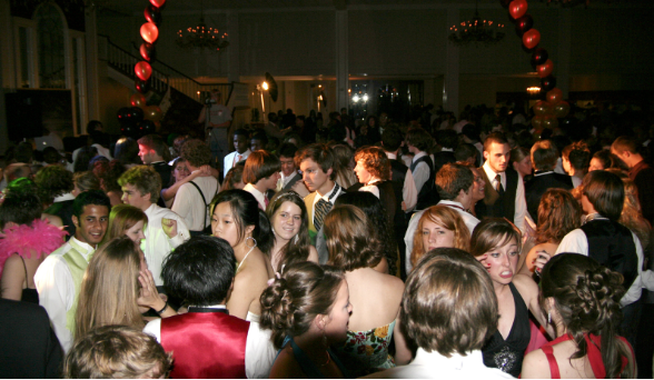 Prom ‘26: “Night in New York”
